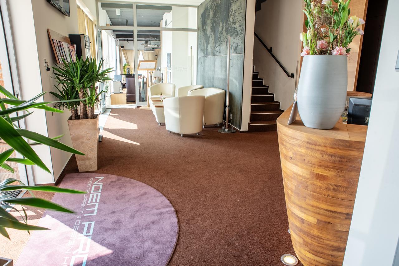 Restaurant & Design Hotel Noem Arch 브르노 외부 사진