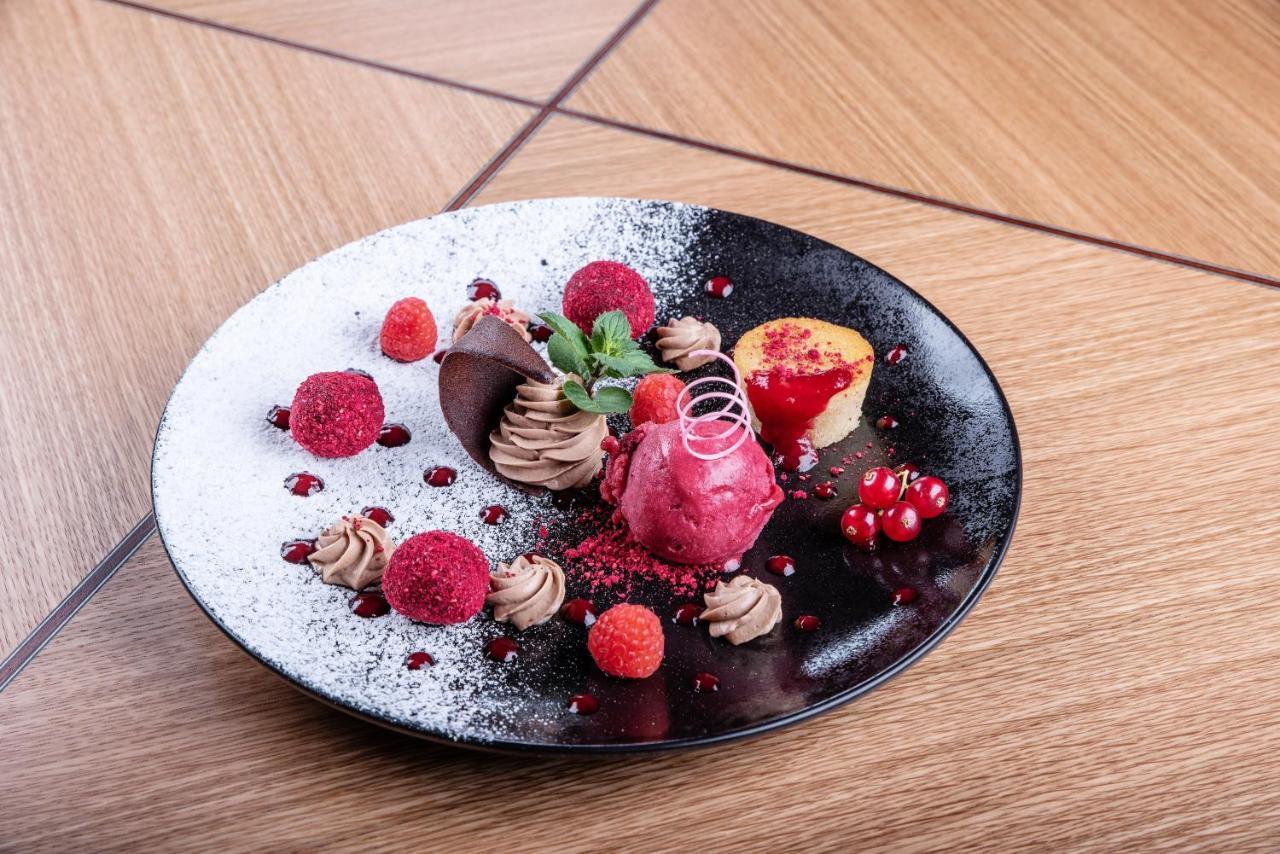 Restaurant & Design Hotel Noem Arch 브르노 외부 사진